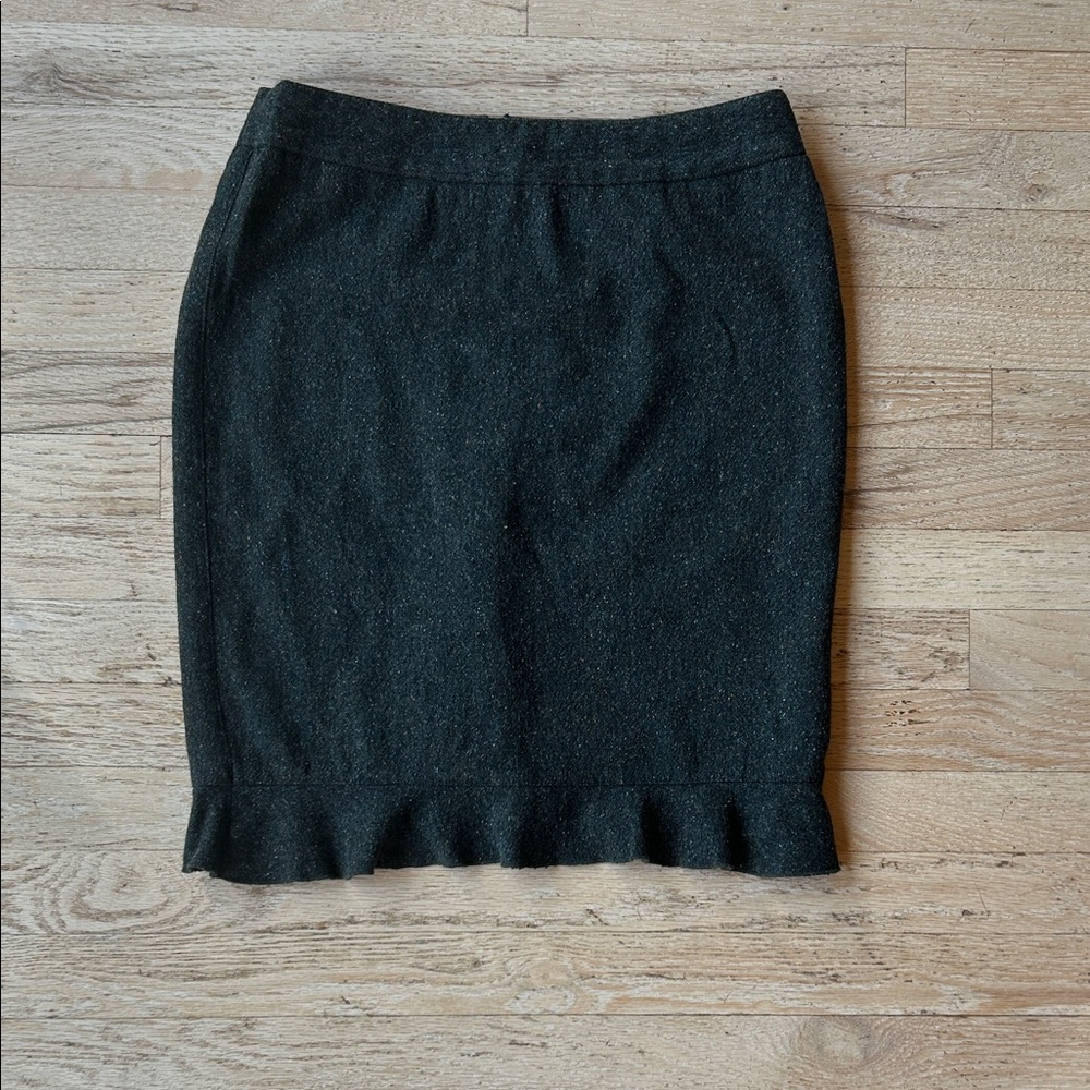 Club Monaco Brown Tweed Skirt with Ruffle Size 4